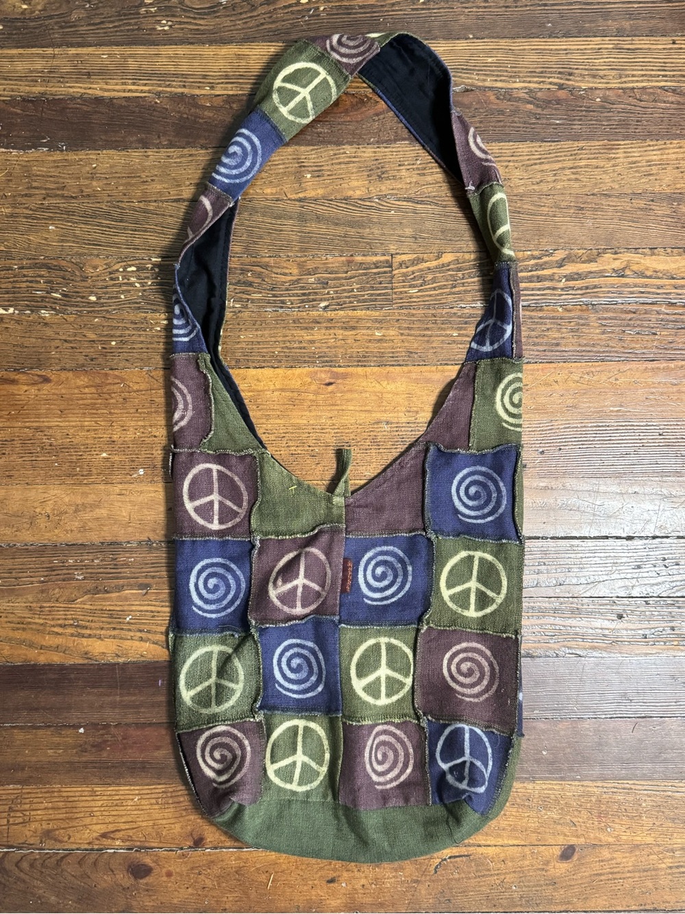 Kathmandu Imports Nepal large shoulder bag hippie boho festival Peace & swirls